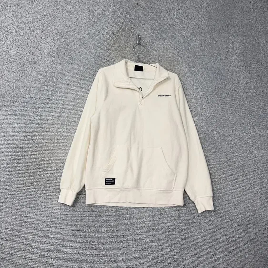 그루브라임 캐주얼 반집업 화이트 맨투맨 M 상품이미지1