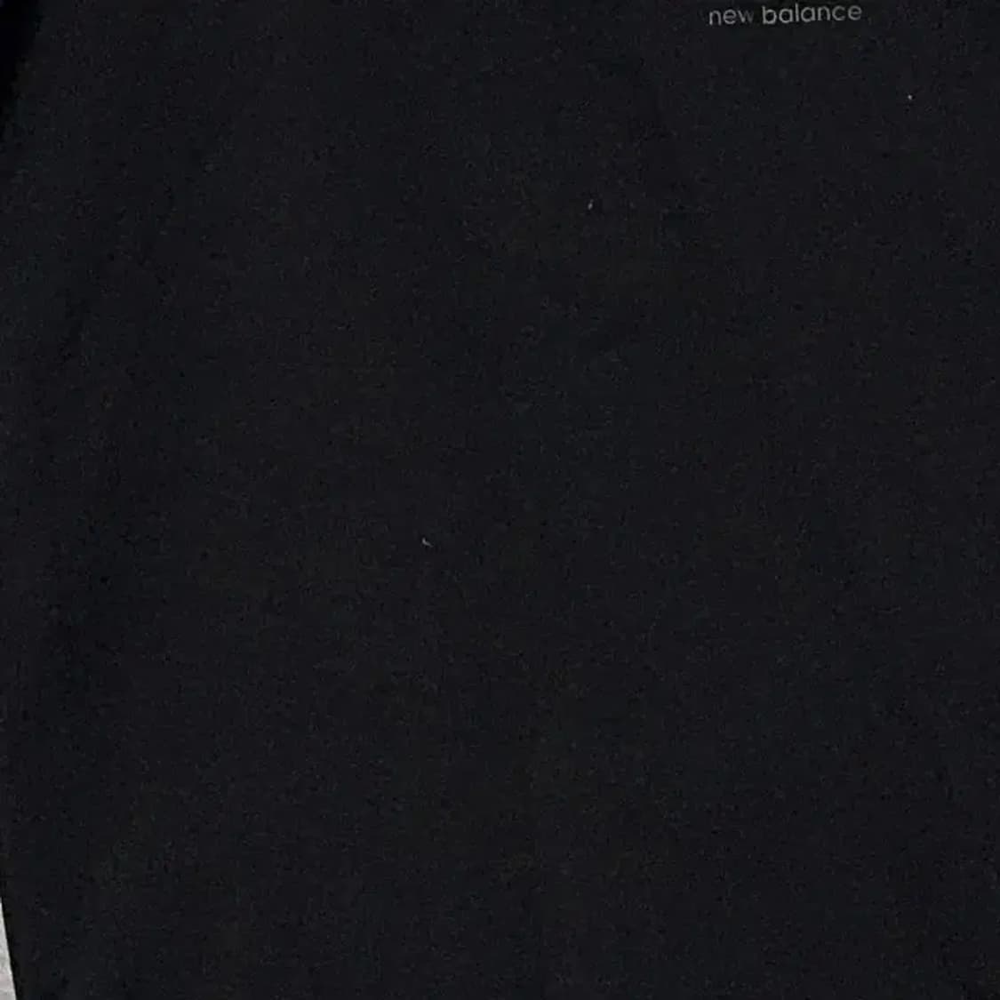 뉴발란스 로고 블랙 맨투맨 105 상품이미지4
