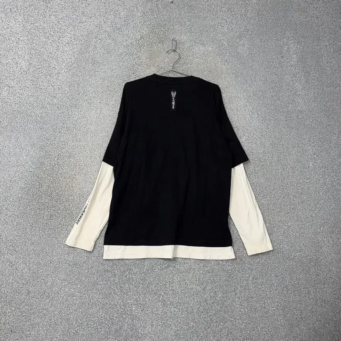 라이프워크 레이어드 로고 블랙 긴팔티 M 상품이미지2