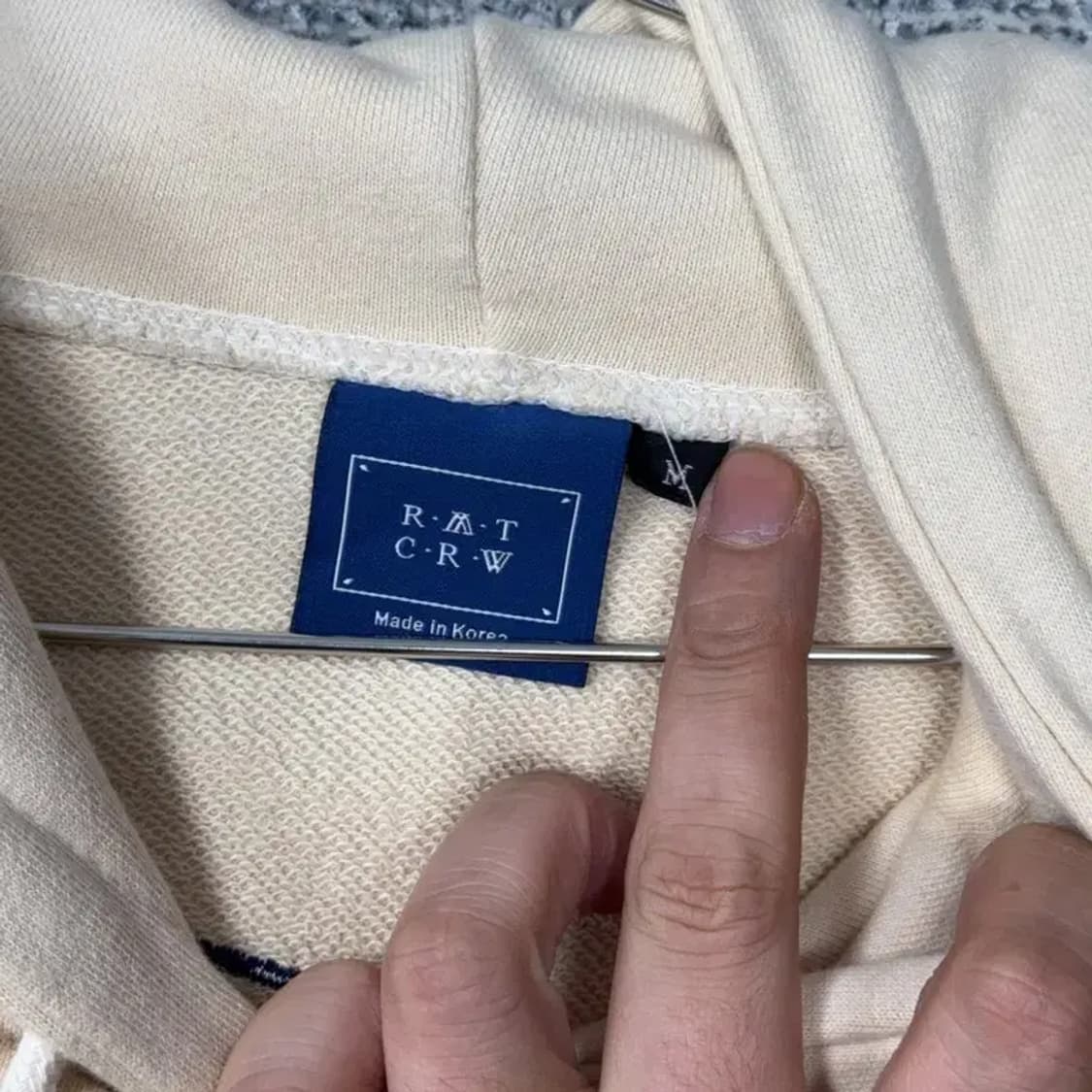 로맨틱크라운 프린팅 베이지 후드티 M 상품이미지3