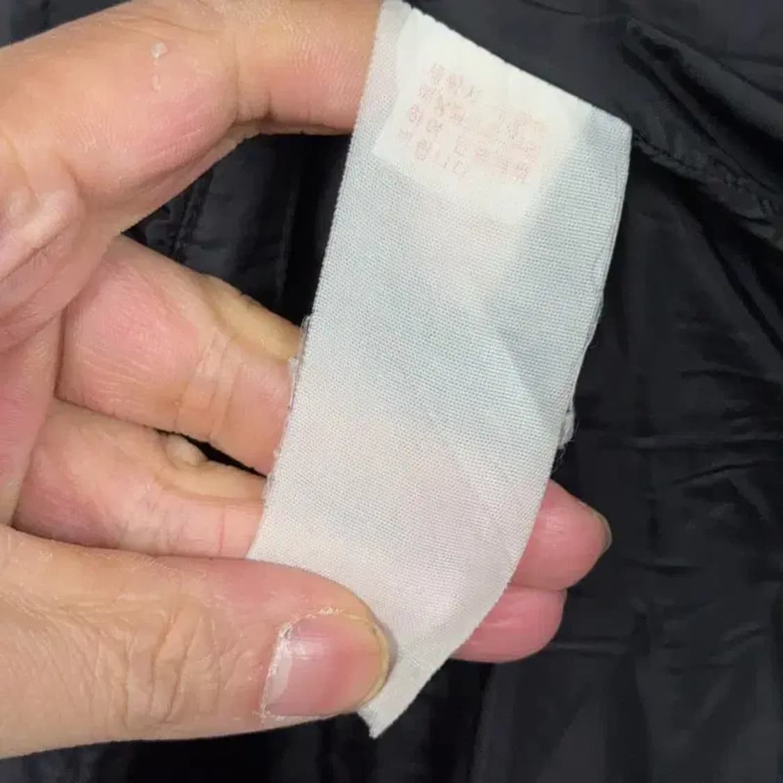 밀레 블랙 캐주얼 경량 패딩 100 상품이미지4