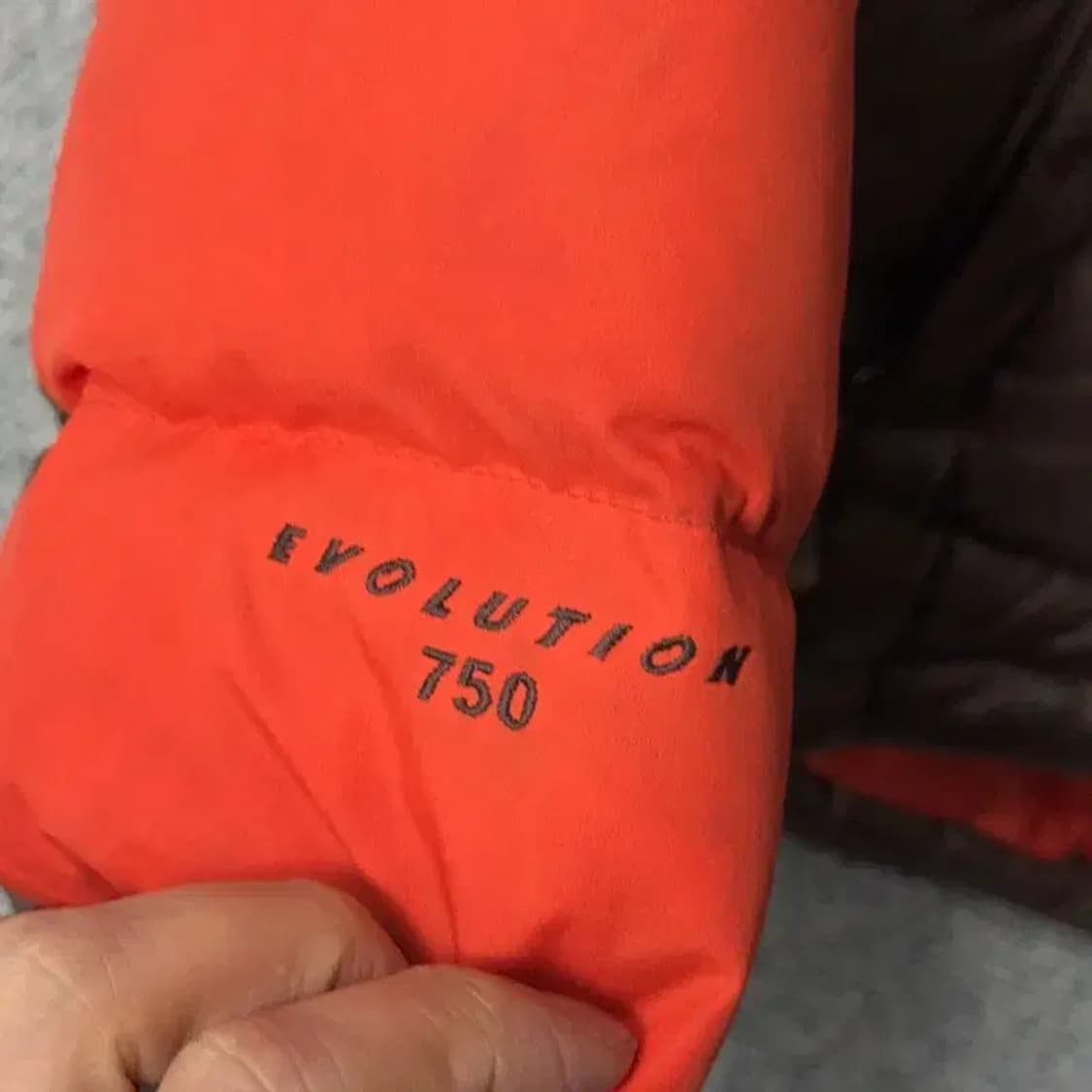 네파 브라운 레드 로고 투톤 다운 패딩 점퍼 100 상품이미지4