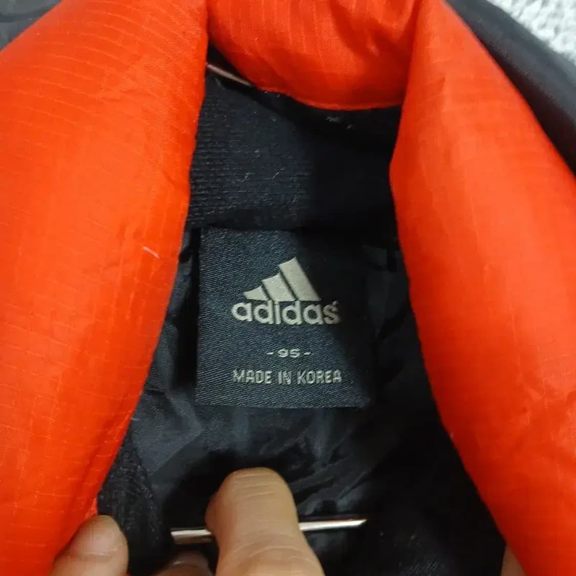 아디다스 레드 로고 구스다운 거위털 패딩 점퍼 95 상품이미지3