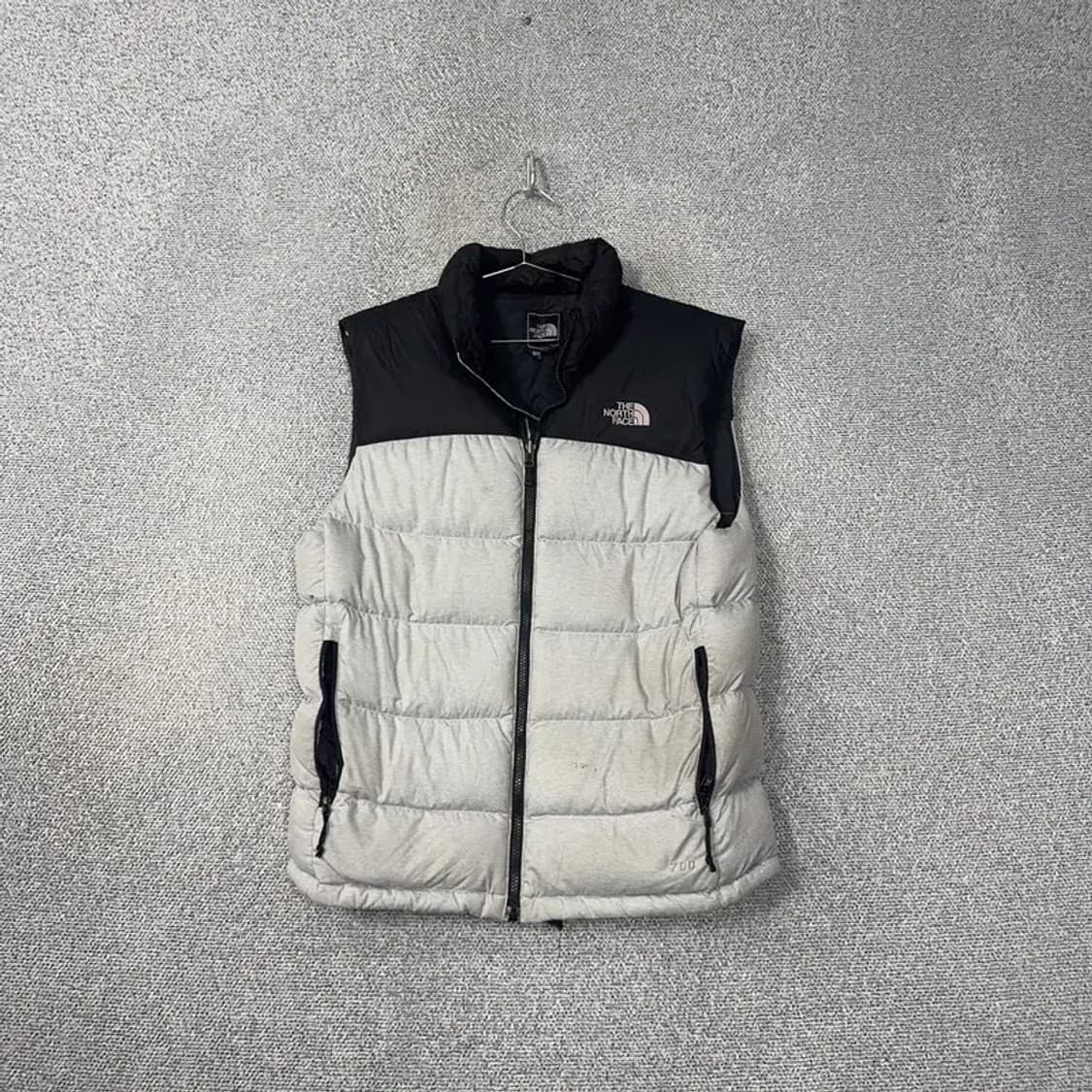 노스페이스 눕시 700 실버 패딩 조끼 S 상품이미지1
