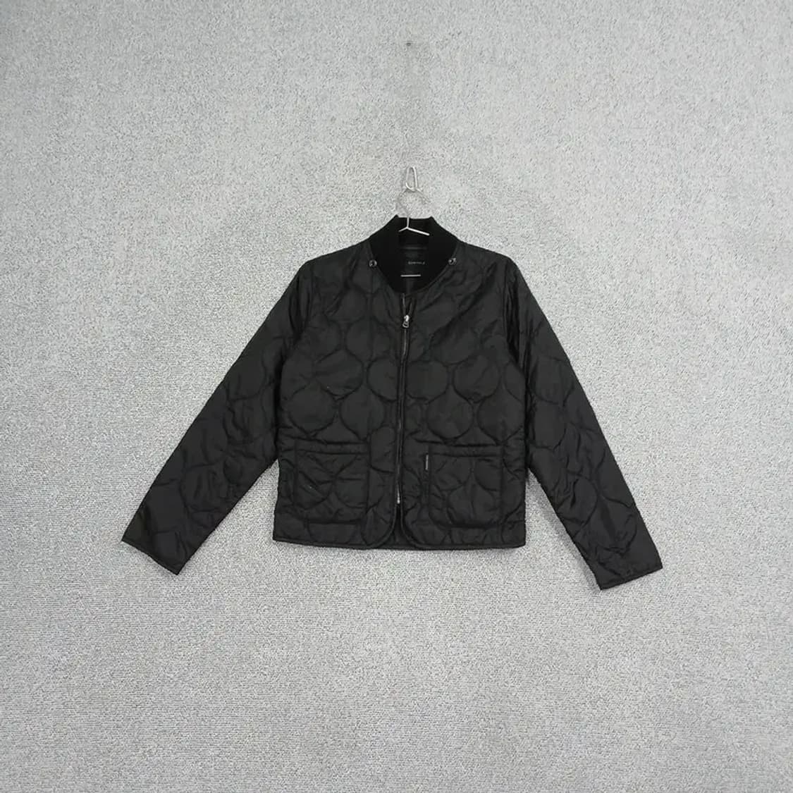 캘빈클라인 블랙 여성 캐주얼 퀄팅 자켓 M 상품이미지1