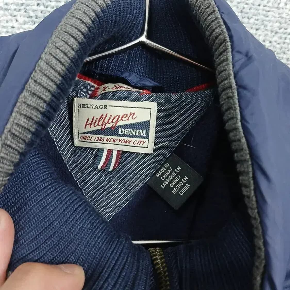 타미힐피거 네이비 로고 퀄팅 누빔 점퍼 자켓 XS 상품이미지3