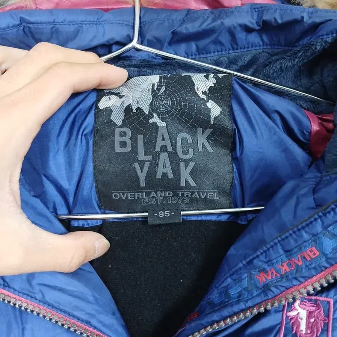 블랙야크 네이비 로고 구스다운 거위털 패딩 95 상품이미지4