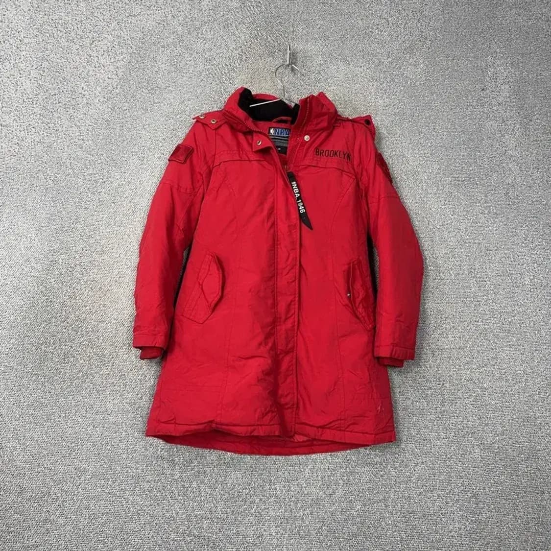 NBA 브룩클린 로고 레드 덕다운 패딩 점퍼 XS 상품이미지1