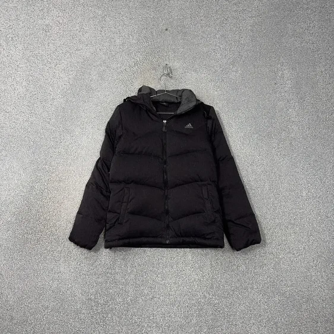 아디다스 블랙 로고 덕다운 캐주얼 패딩 90 상품이미지1
