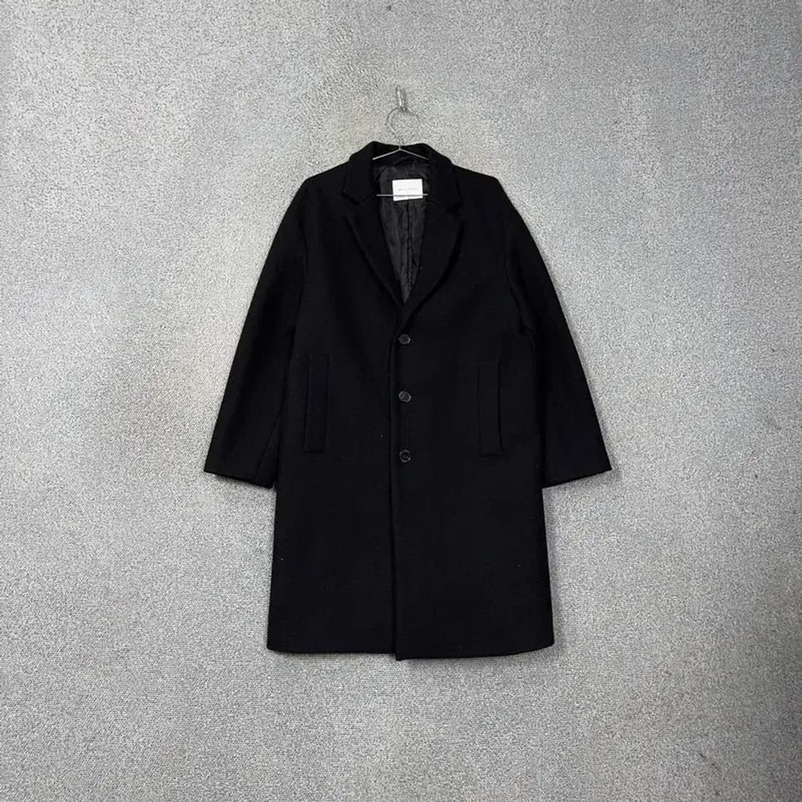 라이풀 블랙 버튼 울 코트 1 상품이미지1