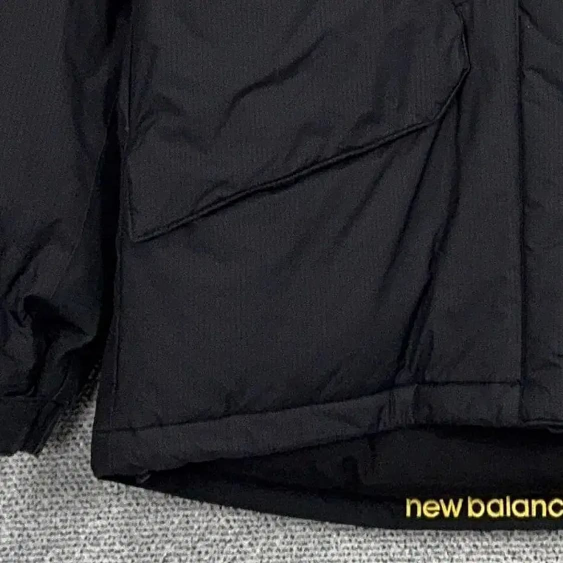 뉴발란스 블랙 로고 덕다운 파카 패딩 M 상품이미지3