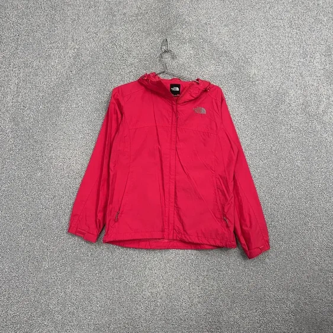 노스페이스 레드 여성 로고 바람막이 90 상품이미지1