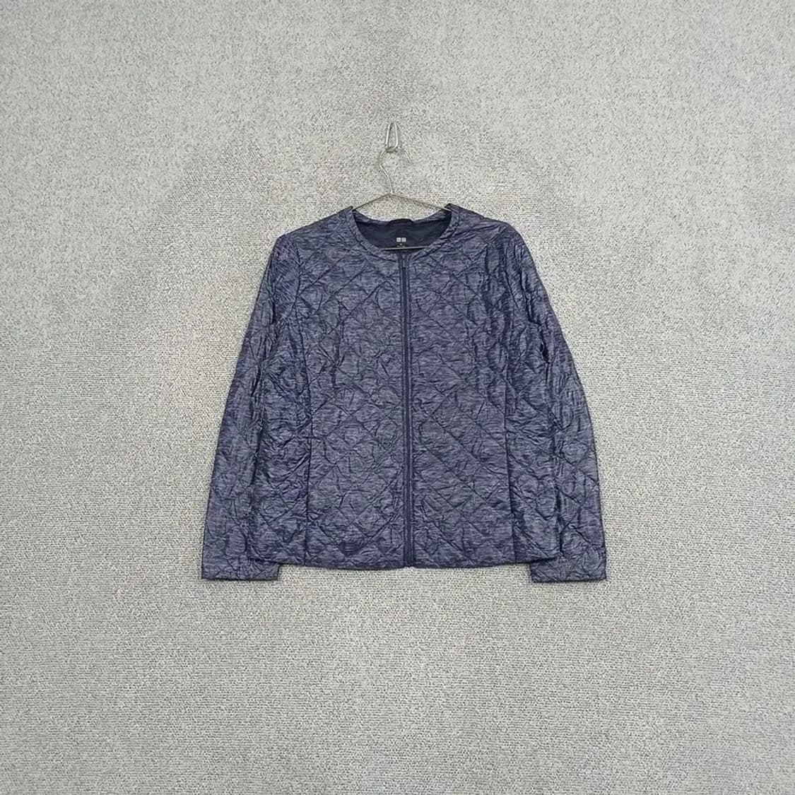 유니클로 다운 경량 패딩 XL 상품이미지1