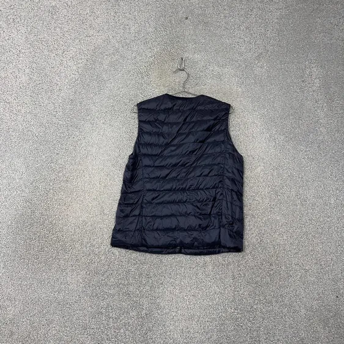 유니클로 경량 네이비 패딩 조끼 XL 상품이미지2