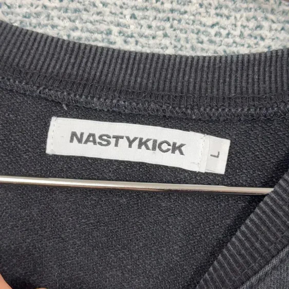 네스티킥 로고 프린팅 블랙 오버핏 맨투맨 L 상품이미지3