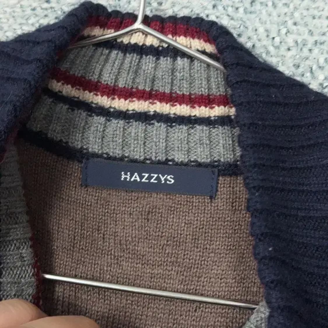 해지스 여성 꽈베기 네이비 니트 조끼 85 상품이미지5