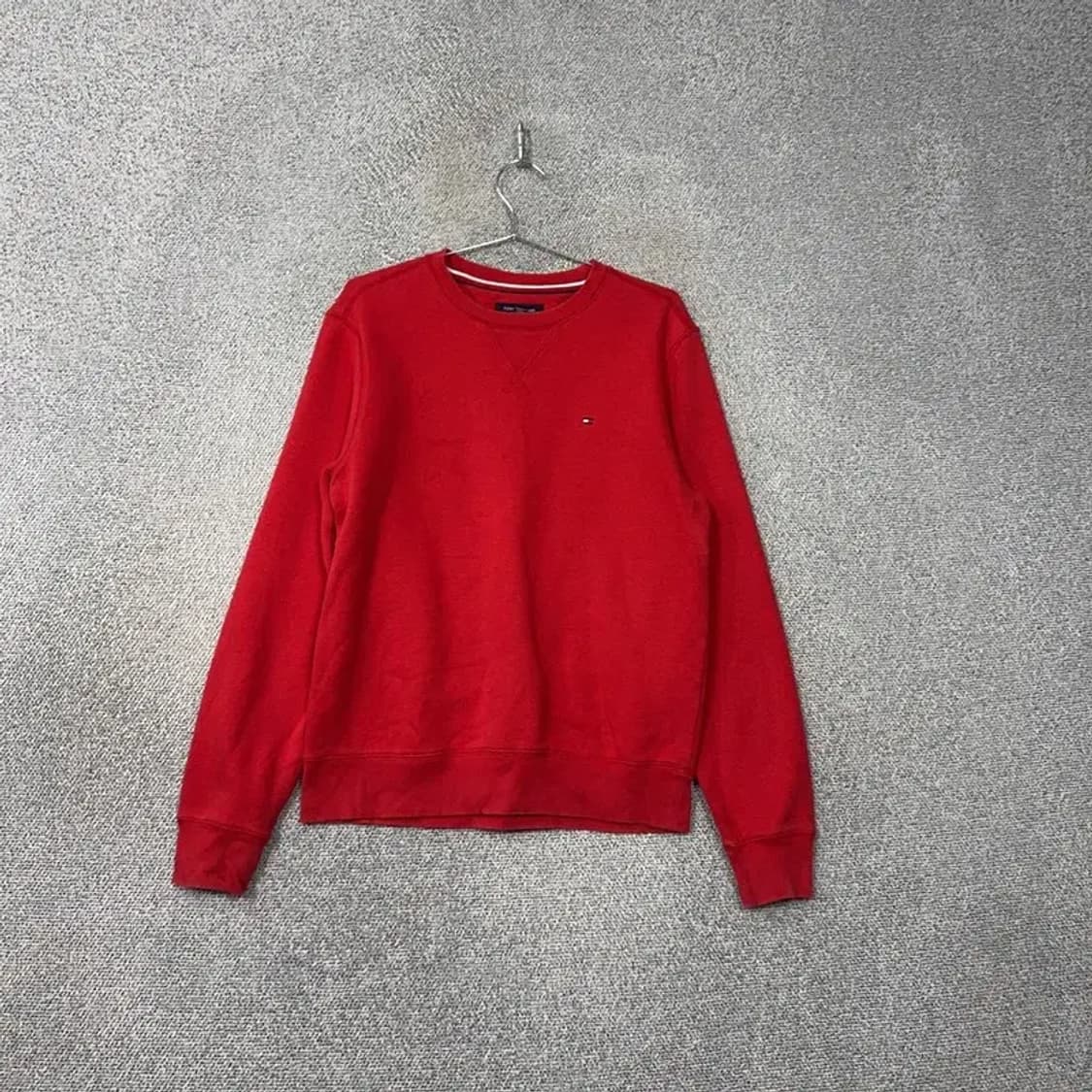 타미힐피거 스몰 로고 레드 맨투맨 M 상품이미지1