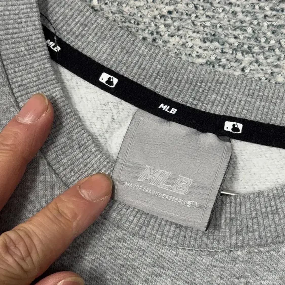 MLB 프린팅 라이트 그레이 맨투맨 95 상품이미지2