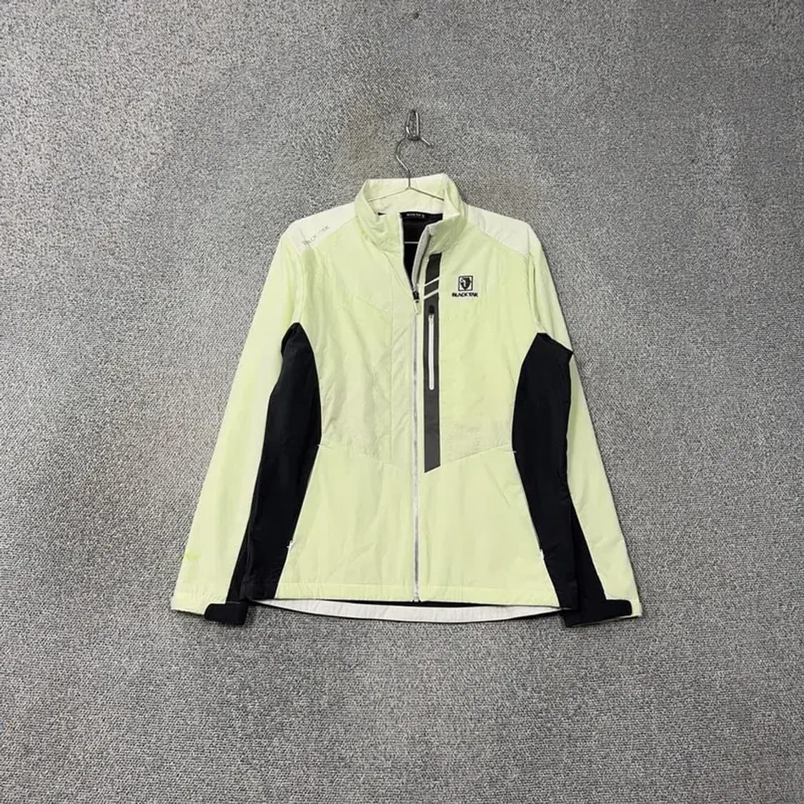 블랙야크 형광 로고 기능성 집업 100 상품이미지1