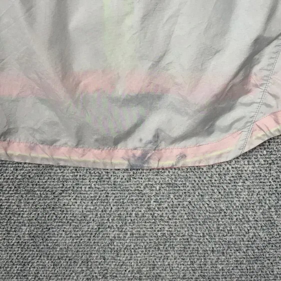 뉴발란스 로고 멀티컬러 기능성 바람막이 100 상품이미지3