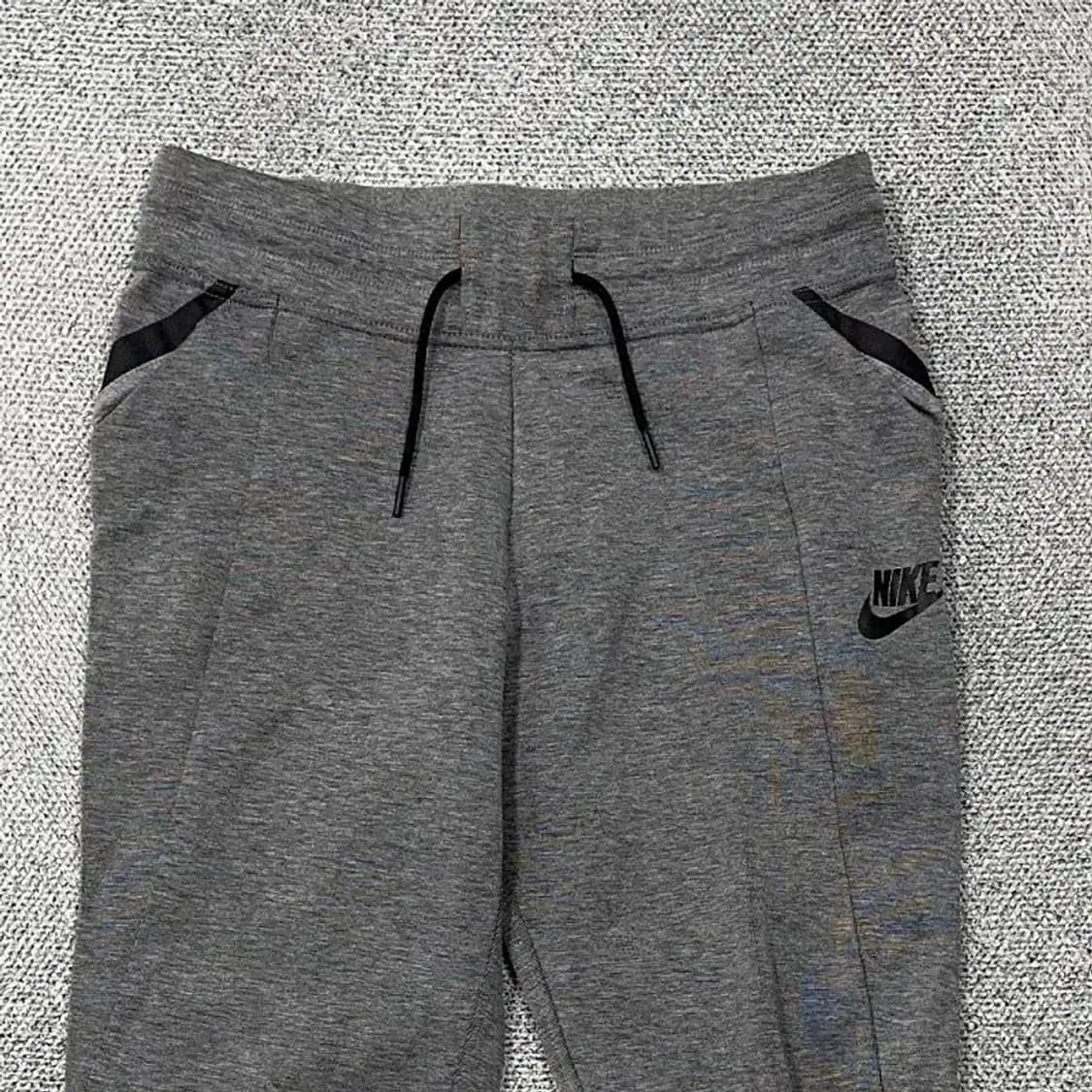 나이키 스우시 테크팩 그레이 조거팬츠 XL 상품이미지3