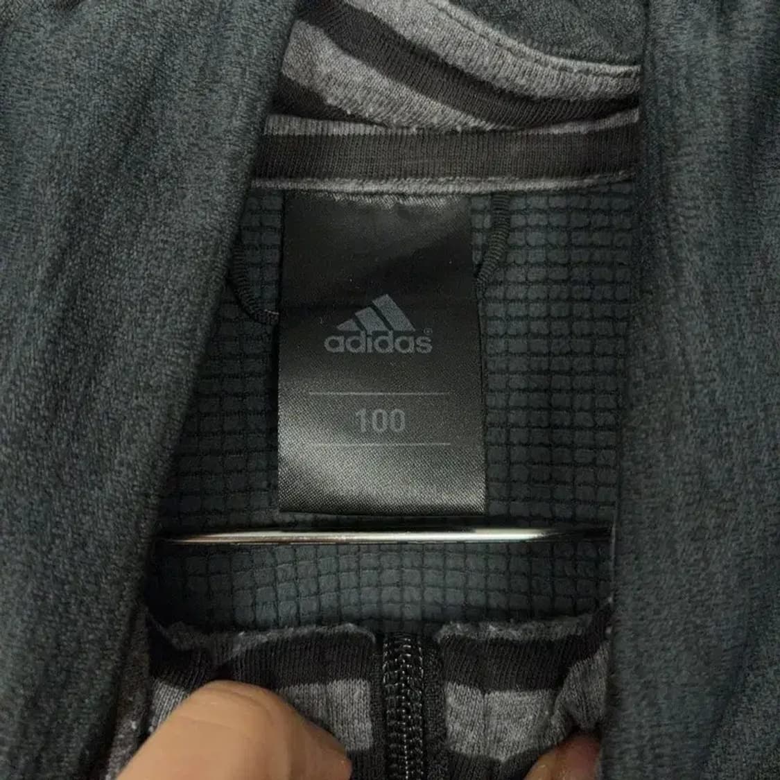 아디다스 기능성 로고 그레이 후드집업 100 상품이미지3