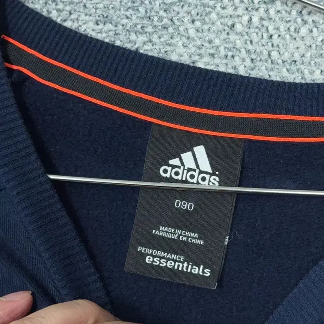 아디다스 네이비 로고 삼선 맨투맨 90 상품이미지5