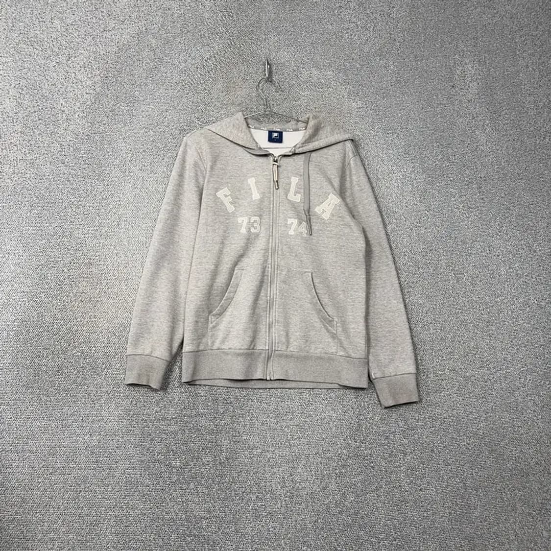 휠라 라이트 그레이 로고 후드 집업 95(M) 상품이미지1