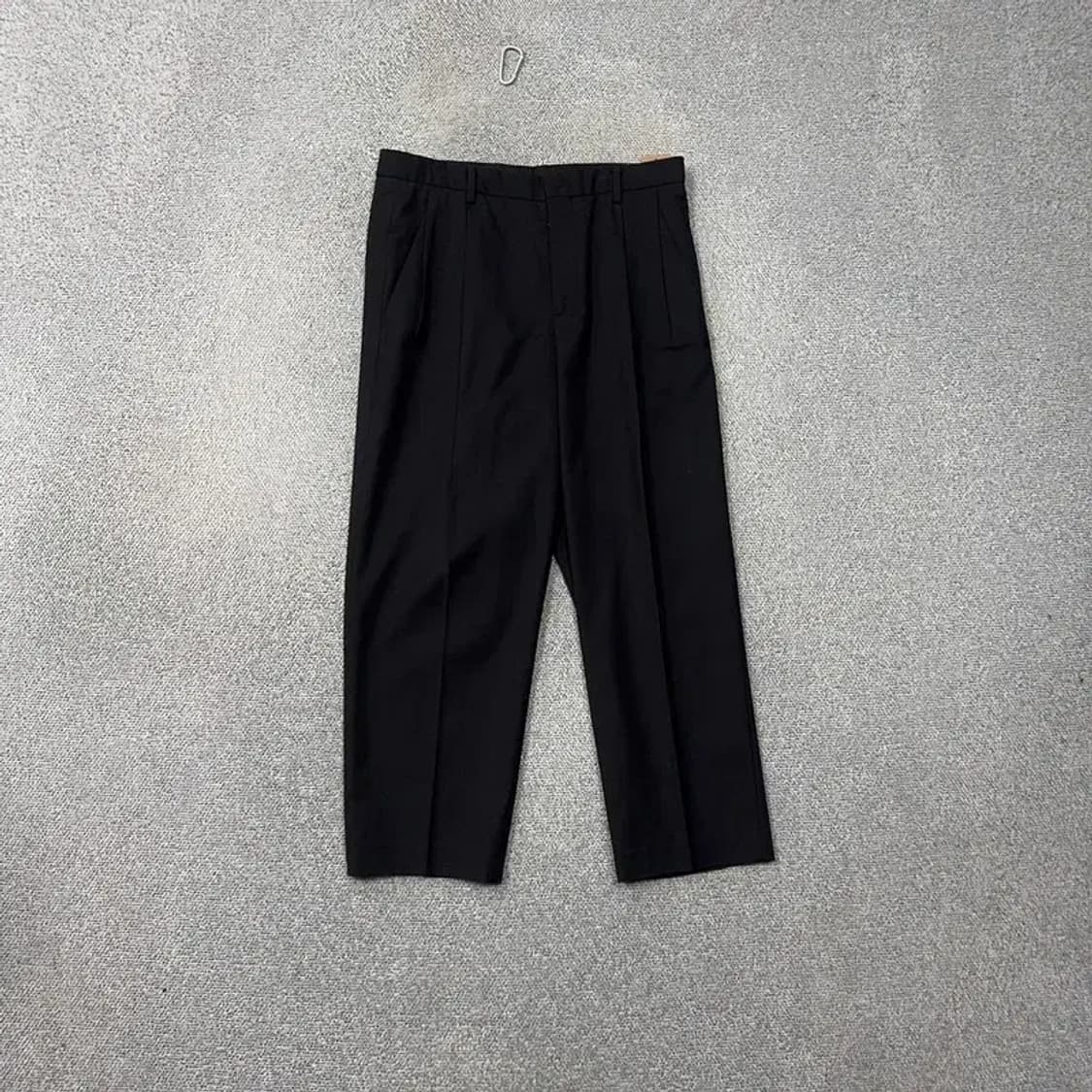 에잇세컨즈 오버핏 남성 블랙 슬랙스 80 상품이미지1