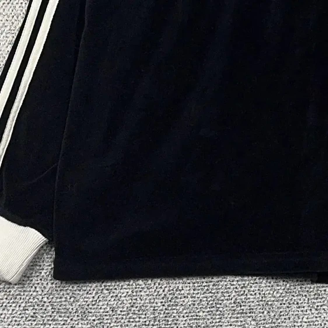 에잇세컨즈 캐주얼 블랙 맨투맨 L 상품이미지3