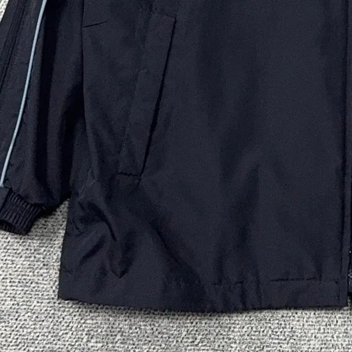 푸마 빈티지 민트 로고 네이비 바람막이 L 상품이미지3