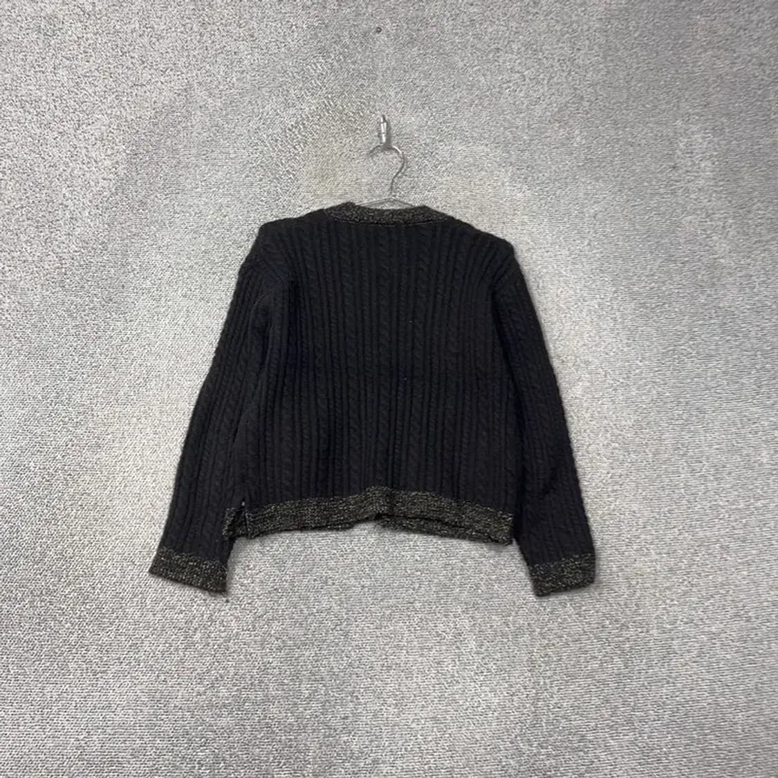 에잇세컨즈 여성 클래식 금장 트위드 아크릴 니트 가디건 F 상품이미지2