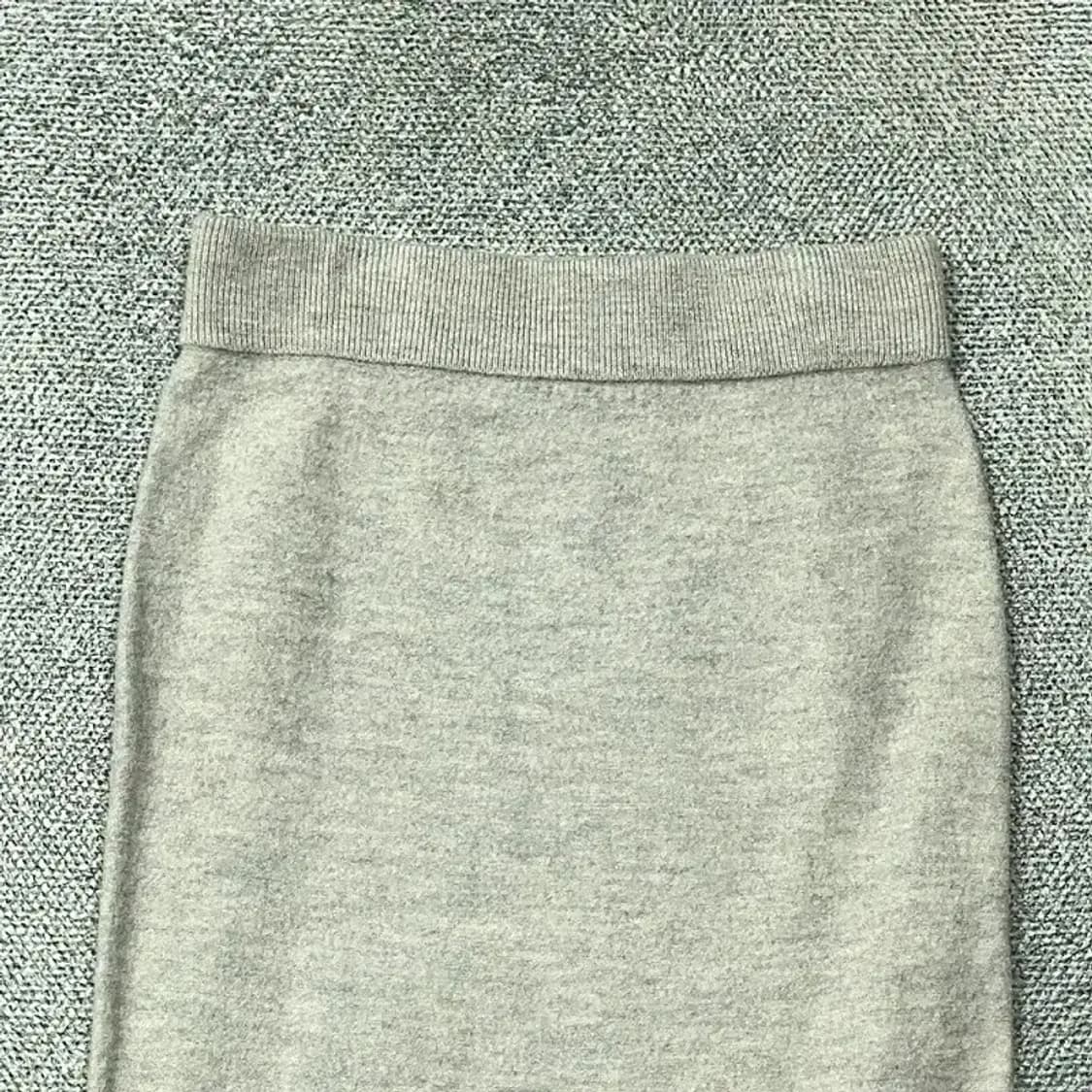 클럽모나코 라이트 그레이 울 니트 스커트 XS 상품이미지3