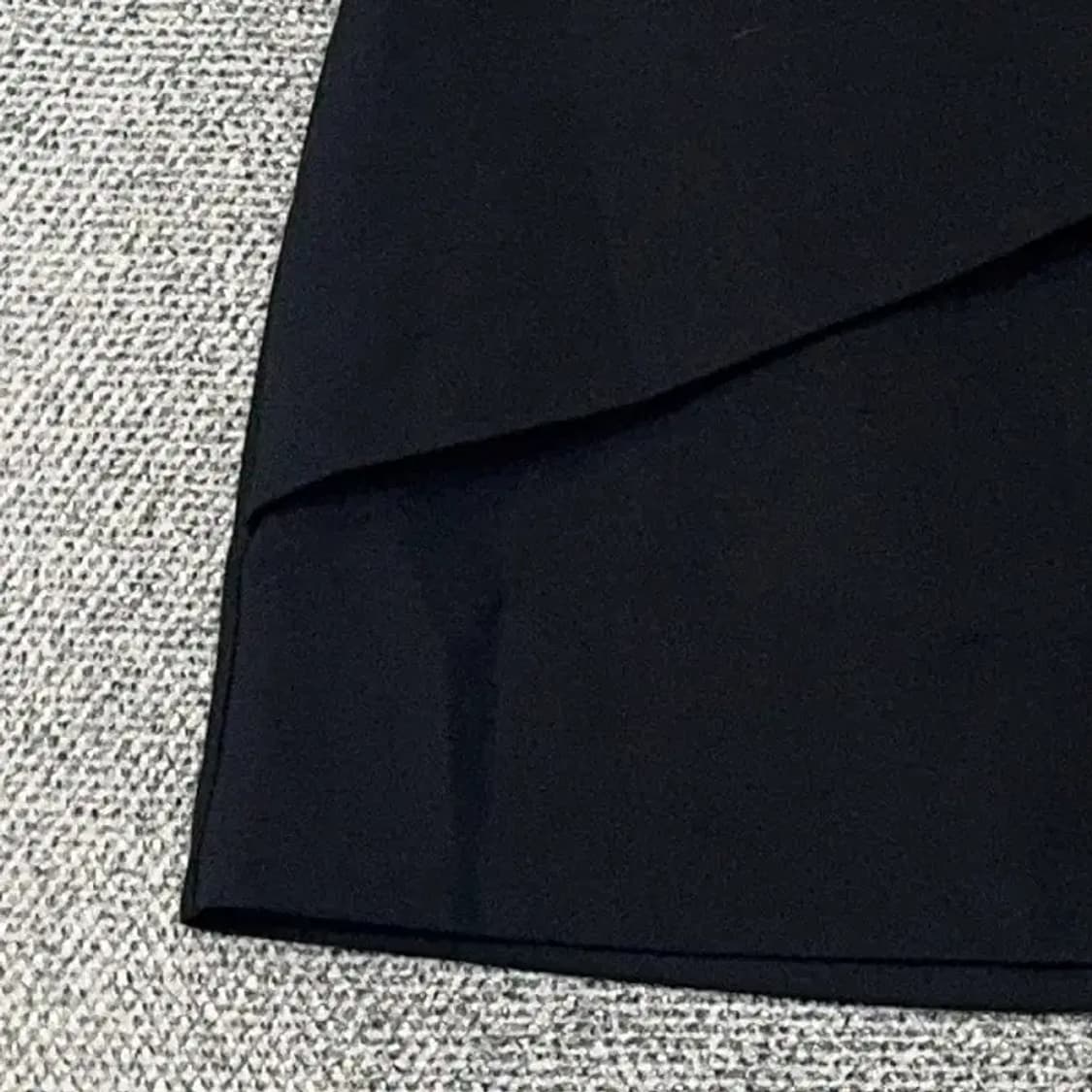 자라 베이직 정장 블랙 미니스커트 XS 상품이미지3