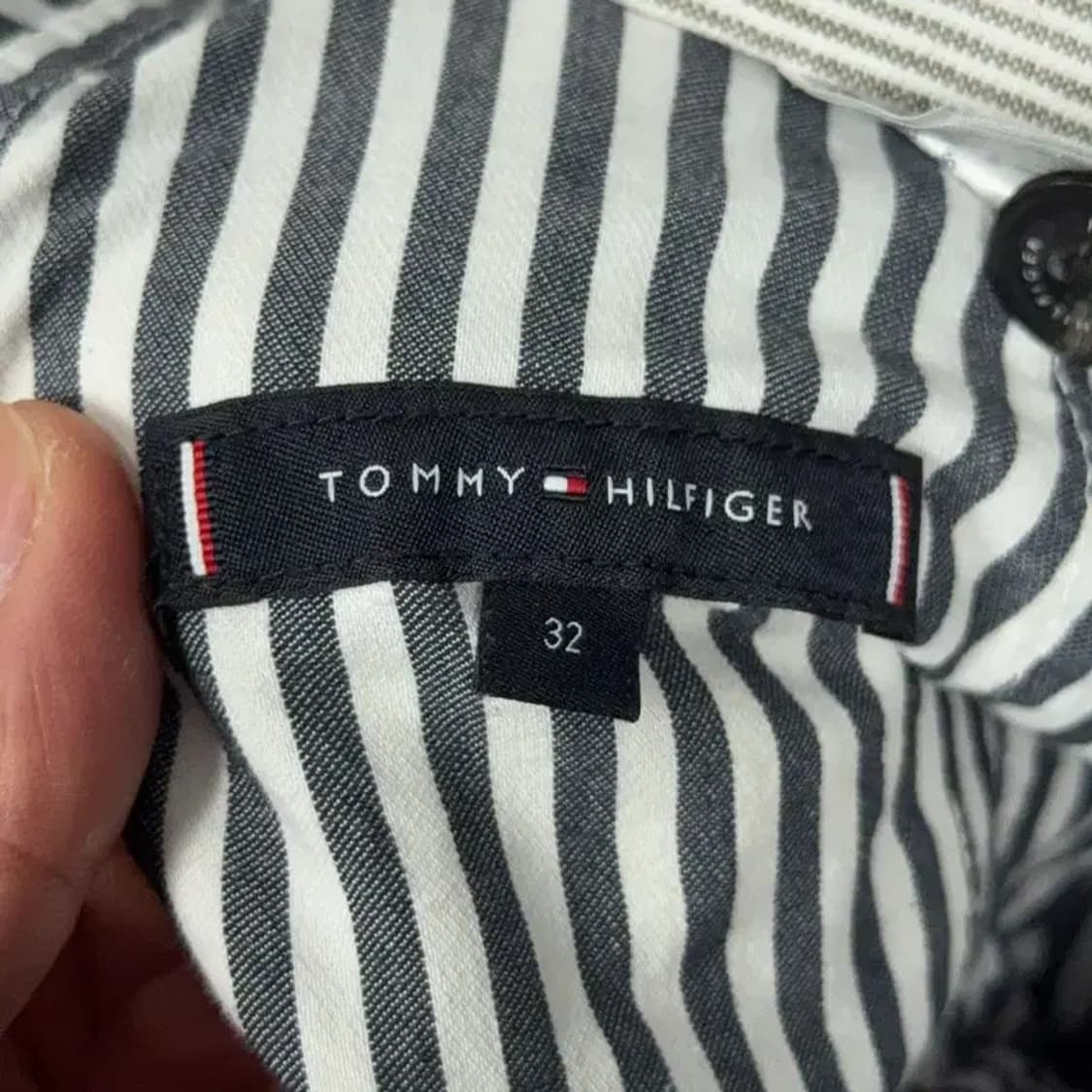 타미힐피거 스트라이프 라이트 그레이 린넨 반바지 32 상품이미지4