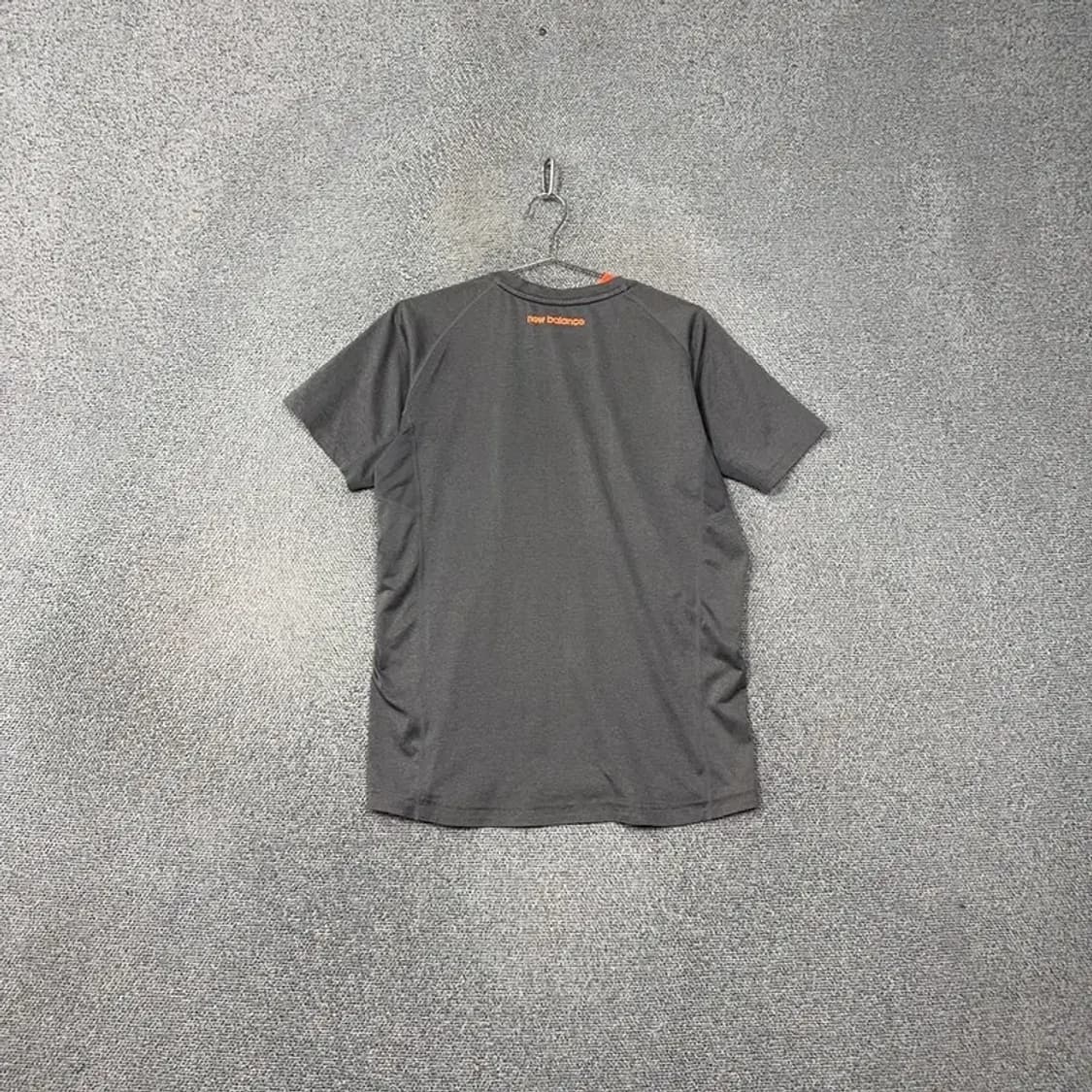 뉴발란스 프린팅 그레이 기능성 반팔티 100 상품이미지2