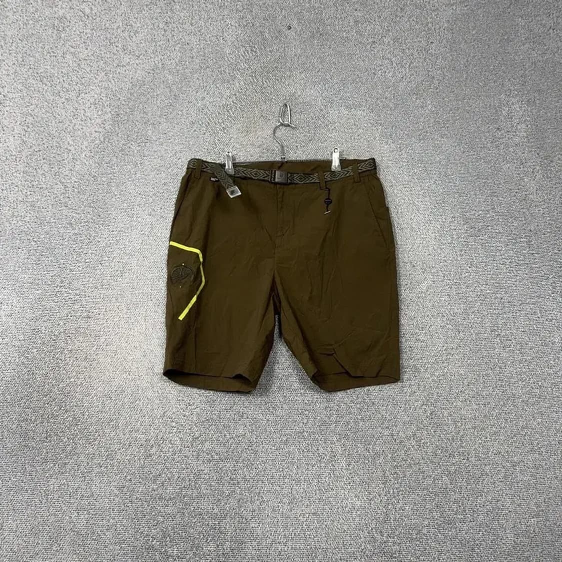빈폴 아웃도어 벨티드 카키 기능성 반바지 38 상품이미지1