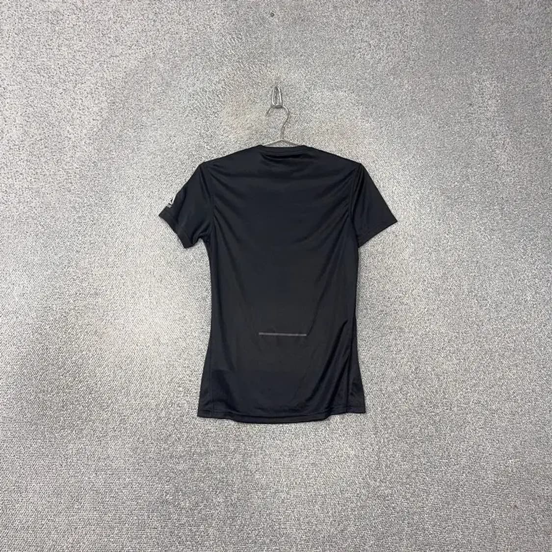 리복 프린팅 기능성 운동 반팔티 S 상품이미지2