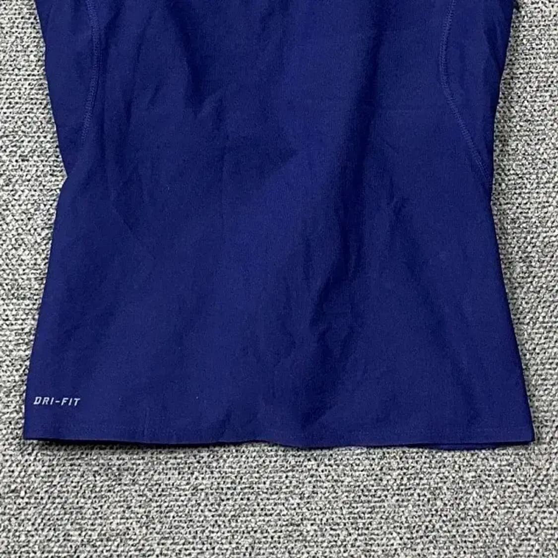 나이키 여성 기능성 네이비 민소매 나시 티 상품이미지4