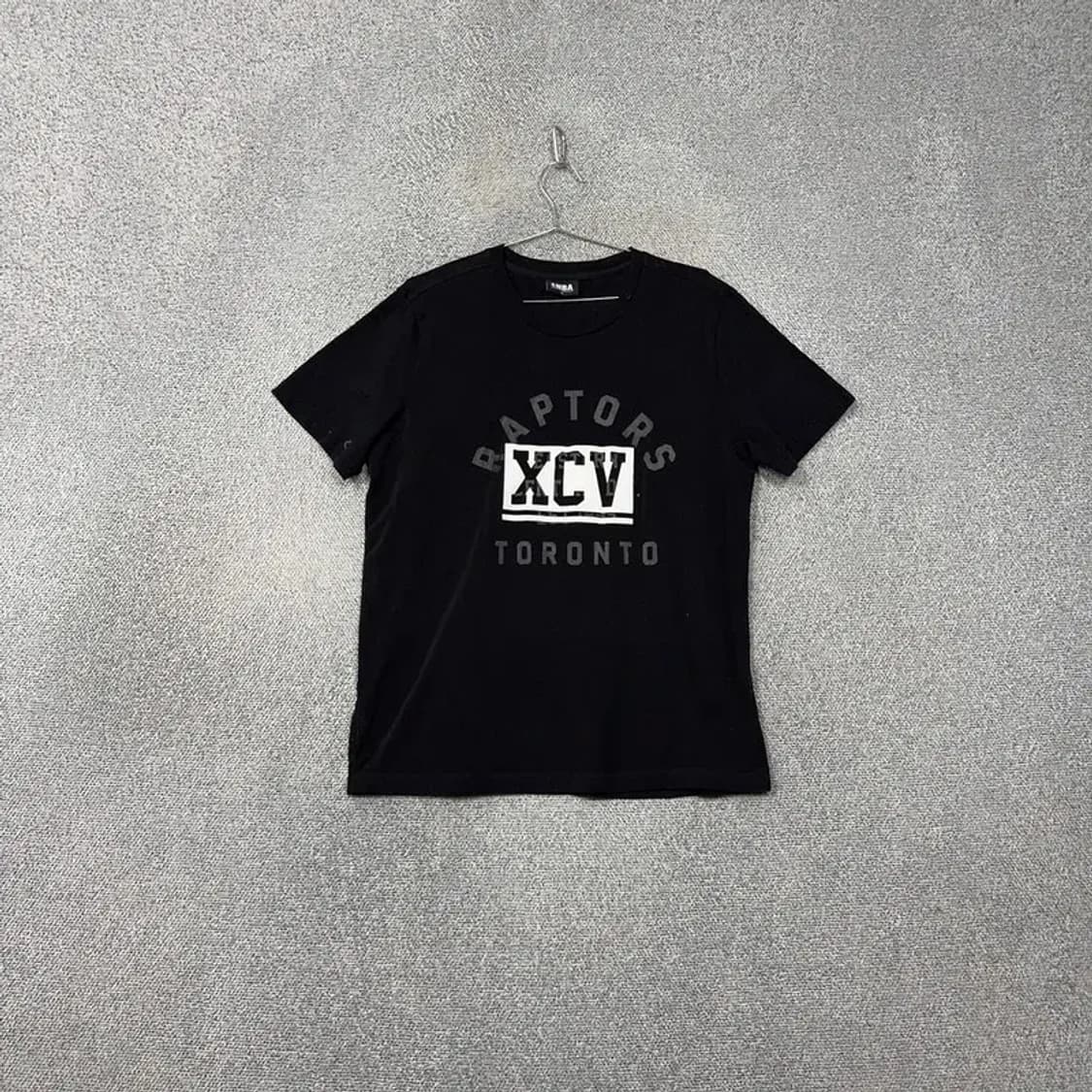 NBA 토론토 프린팅 블랙 반팔 티 XL 상품이미지1