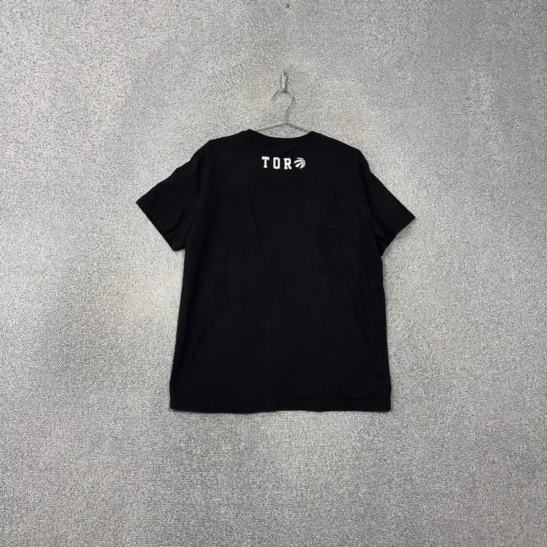 NBA 토론토 프린팅 블랙 반팔 티 XL 상품이미지2