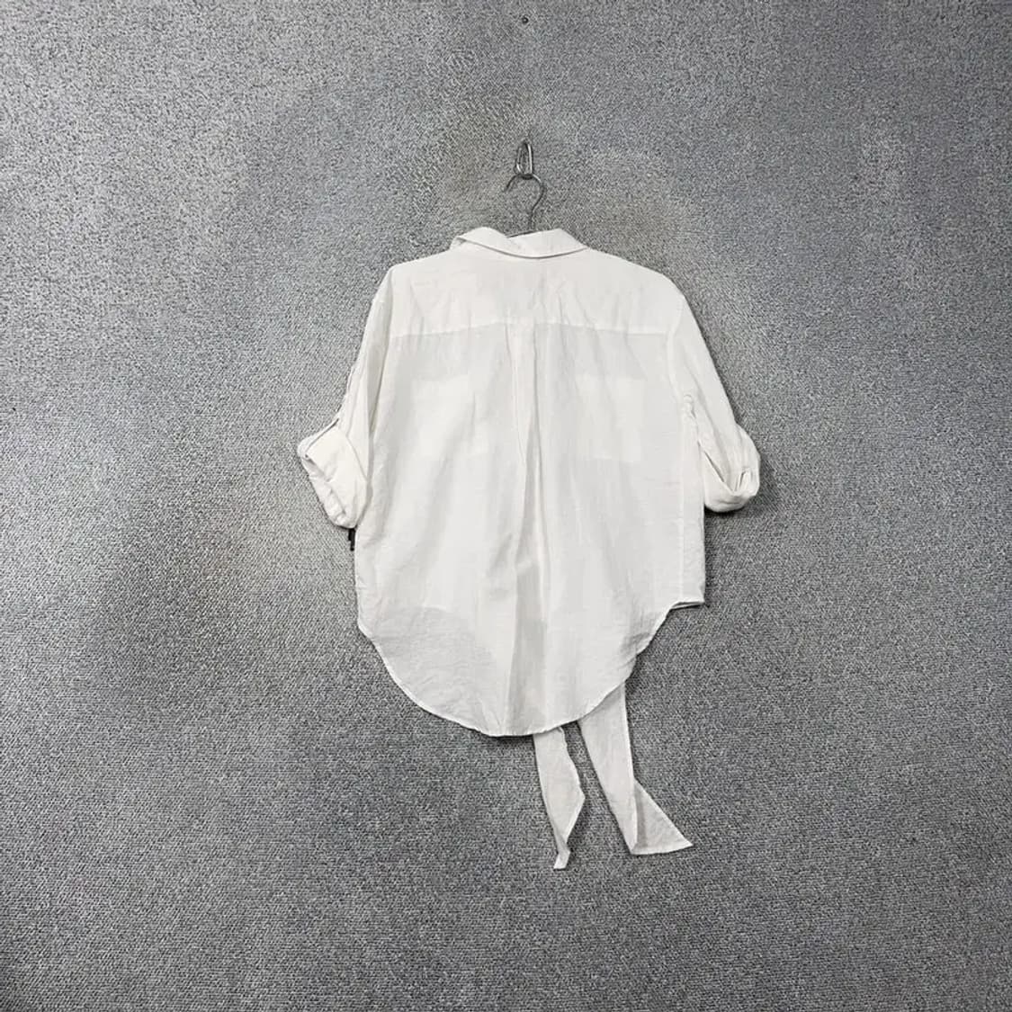 [새상품] 칼라거펠트 여성 화이트 블라우스 S 상품이미지2
