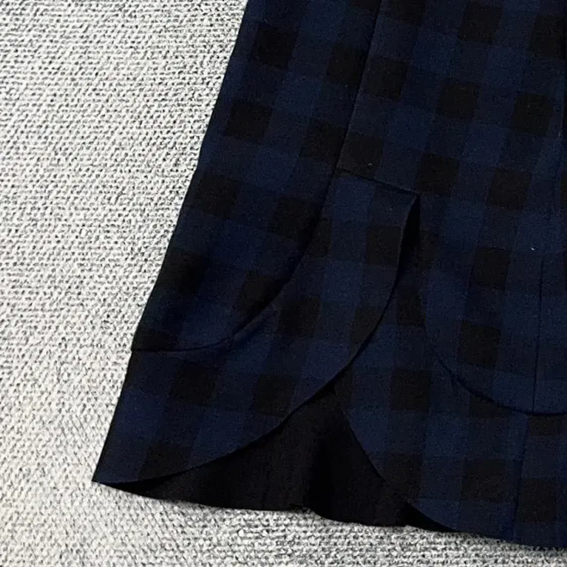 자라 우먼 체크 네이비 미니스커트 M 상품이미지3