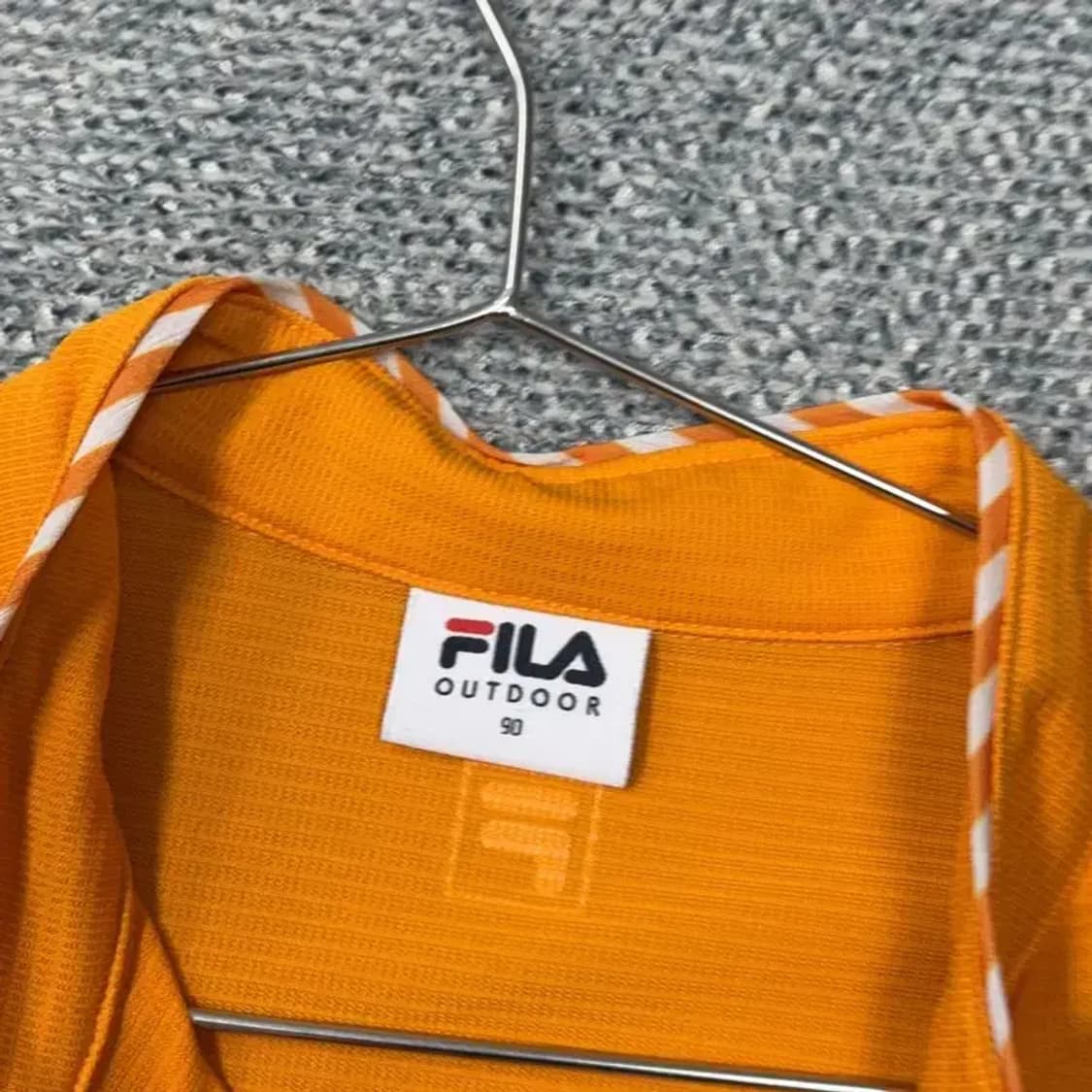 휠라 로고 여성 오렌지 반집업 카라티 90 상품이미지5