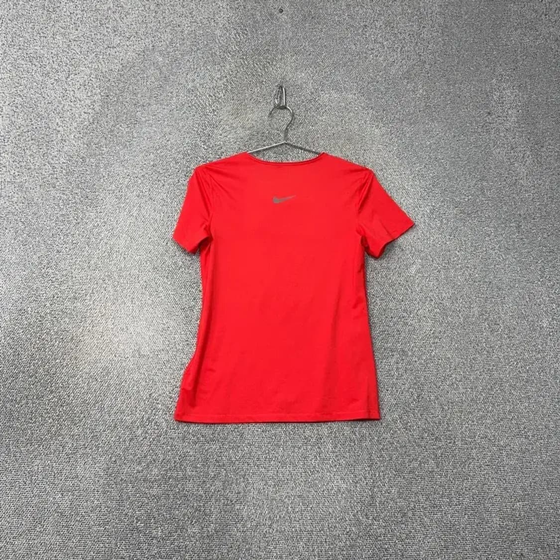 나이키 드라이핏 여성 레드 반팔 티 S 상품이미지2