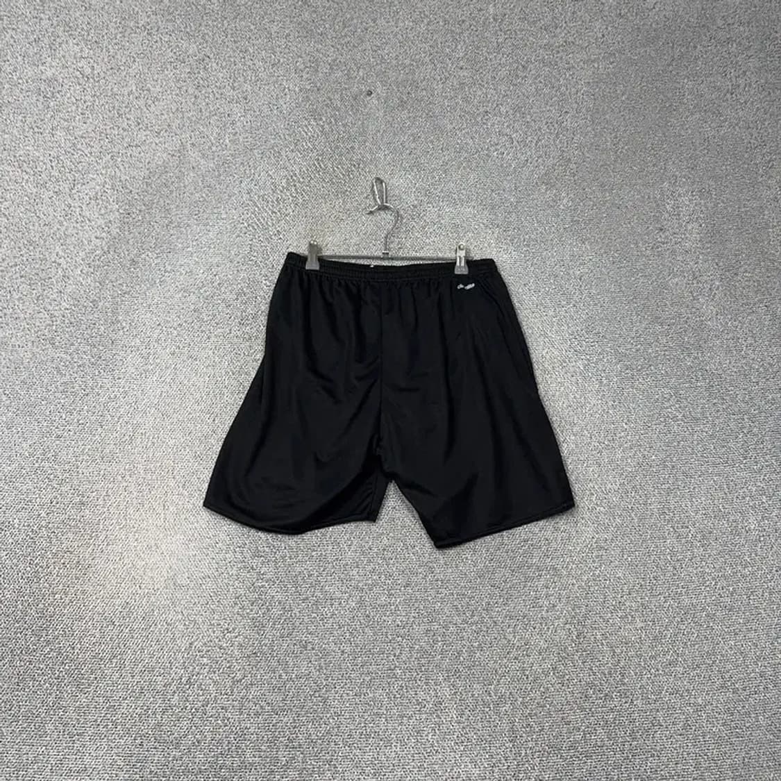 아디다스 블랙 로고 기능성 운동 반바지 110 상품이미지2