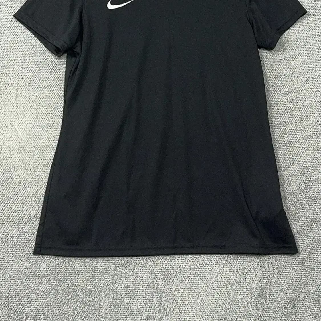 나이키 드라이핏 로고 기능성 운동 반팔티 L 상품이미지4