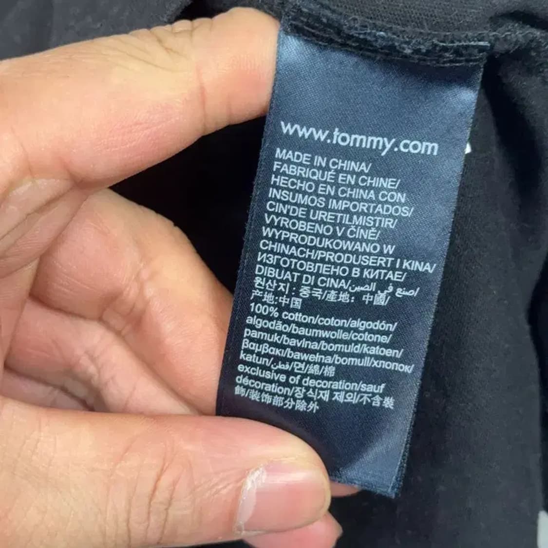 타미힐피거 블랙 로고 남성 캐주얼 반팔 티 XL 상품이미지4