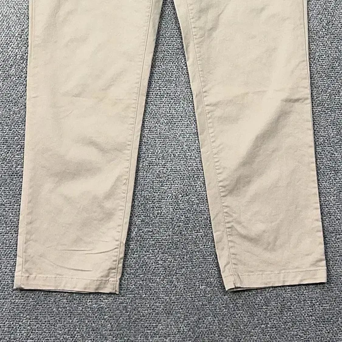 지오다노 남성 연베이지 치노팬츠 34 상품이미지4