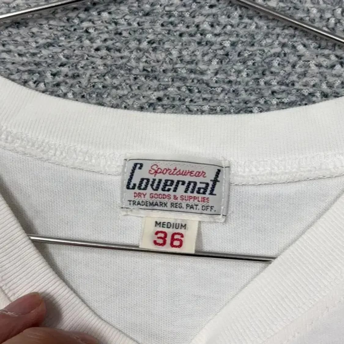 커버낫 화이트 캐주얼 코튼 반팔 티 MEDIUM 상품이미지3